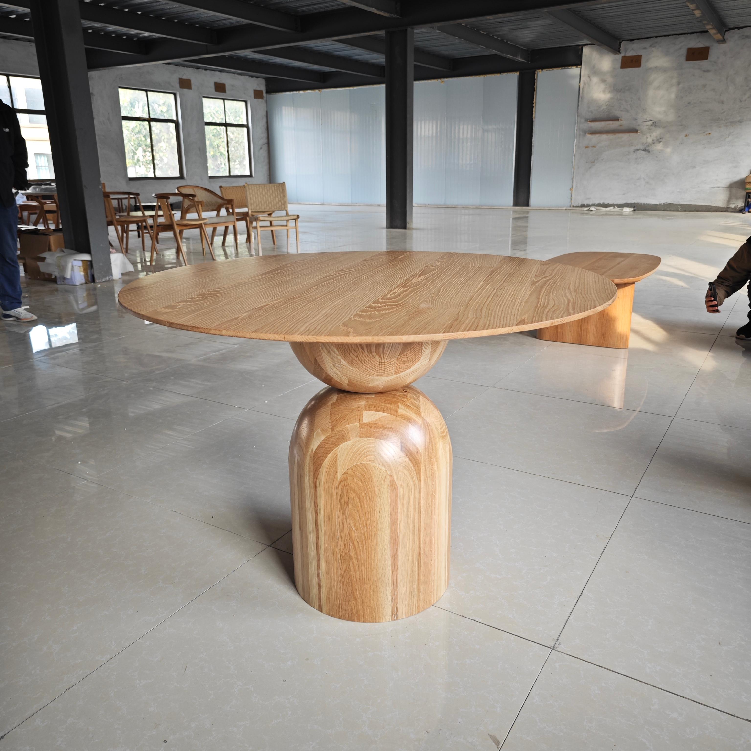 Cách mạng hóa trải nghiệm ăn uống của bạn: Khám phá sự kỳ diệu của bàn ăn tròn thanh lịch của chúng tôi!