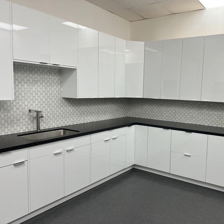 Tủ bếp sơn mài: Chúng có phải là bản nâng cấp có độ bóng cao tối ưu cho những ngôi nhà hiện đại